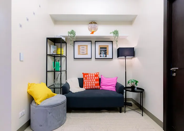 Cozy 1br In Mckinley West 4*
