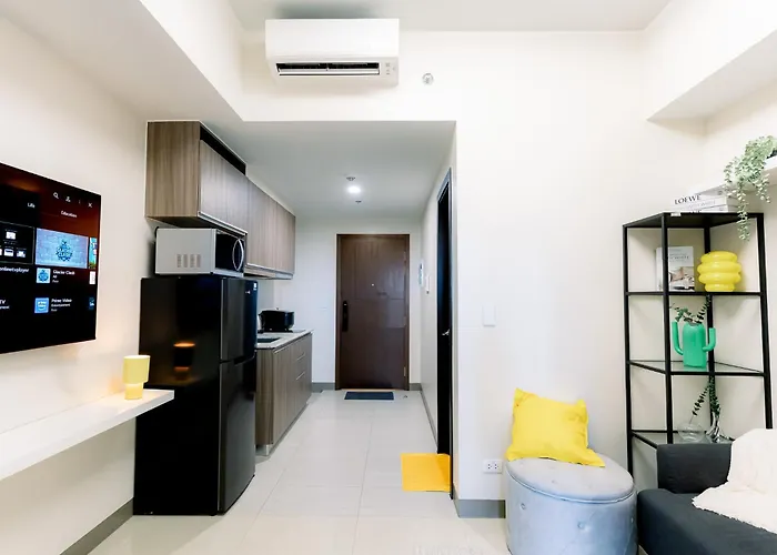 Cozy 1br In Mckinley West 4*