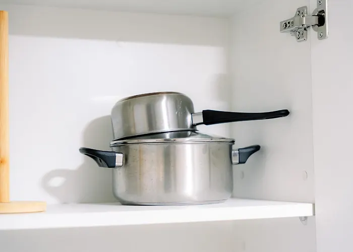 Cozy 1br In Mckinley West Manila