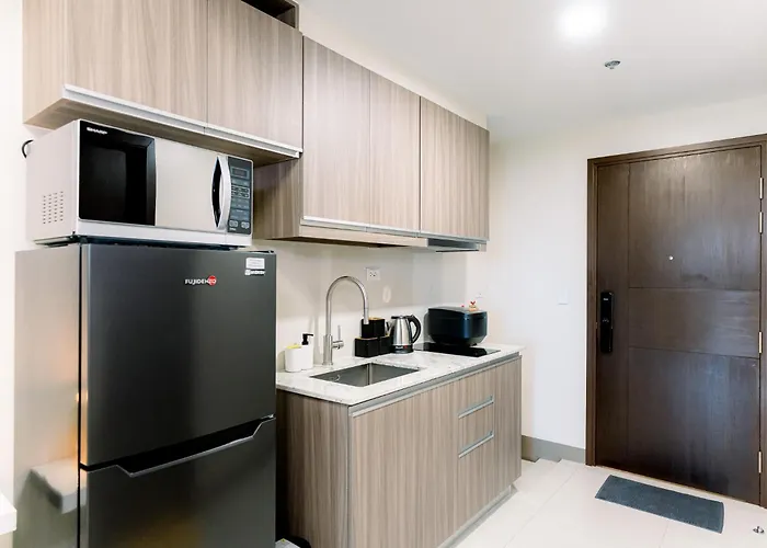 Cozy 1br In Mckinley West Aparthotel 4*